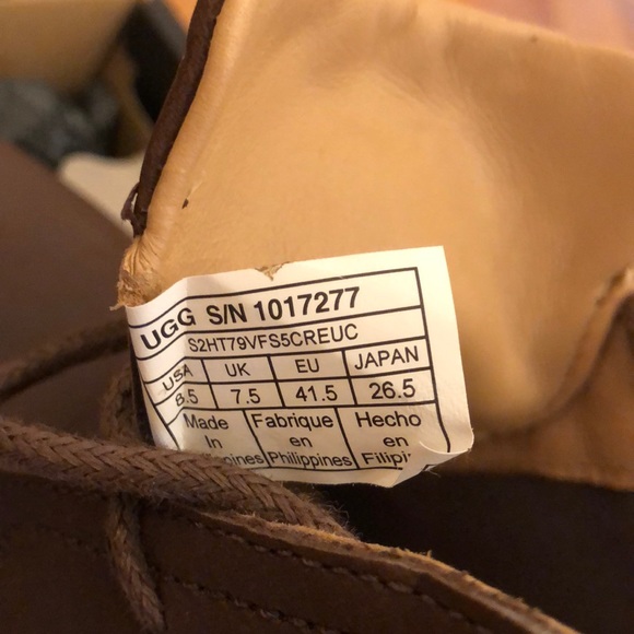 ??UGG Freamon Chukka Boot. main image 5